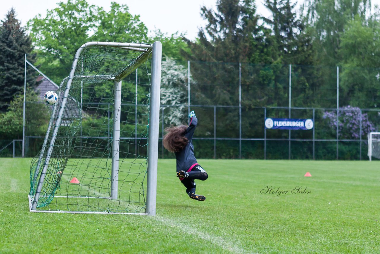 Bild 116 - wCJ SV Steinhorst/Labenz - VfL Oldesloe : Ergebnis: 18:0